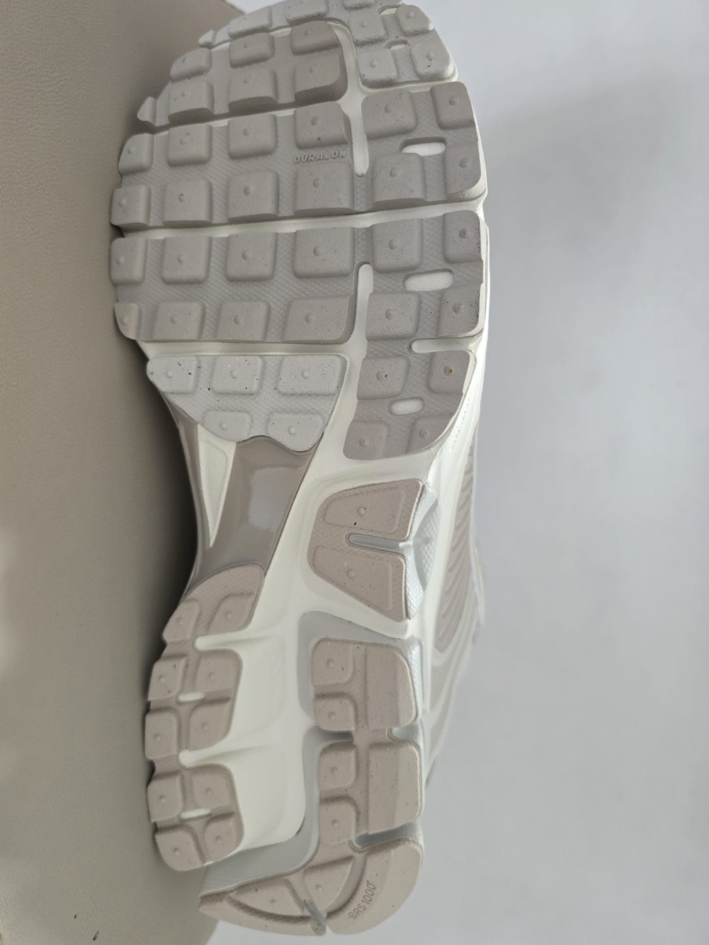 Nike White and Light Gray Low-Top Athletic Sneakers - Picture 2 of 4